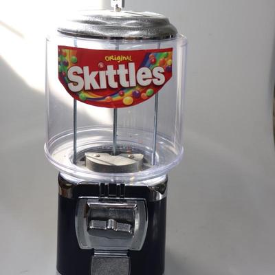 Desk candy vending machine