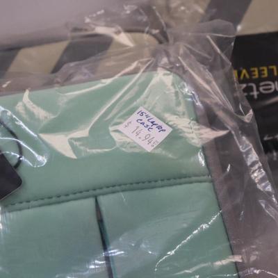 15" Laptop Case. LOT