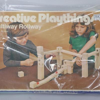 Creative Plaything (Missing Balls, and 1 ramp)
