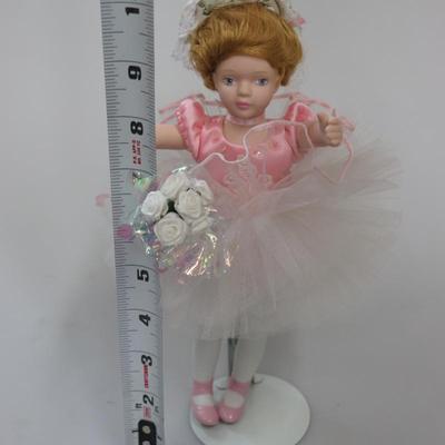 Avon Ballet Recital Ballerina 9" Doll Childhood Dreams Collection Porcelain Doll