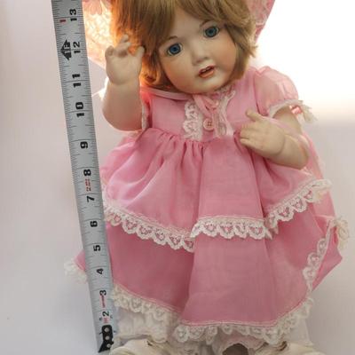 Beautiful Bvitnage Doll