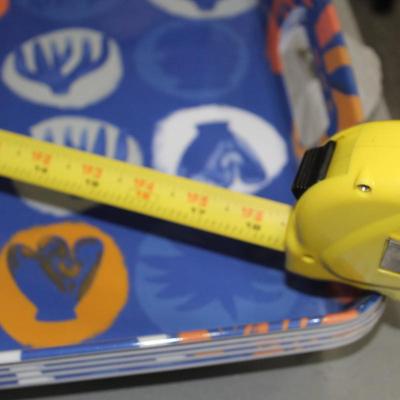 Orange and blue platters (Lot 6)