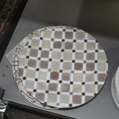 Set of dish platesd
