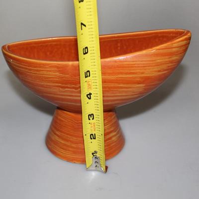 McCoy Harmony Line 1961 Pedestal Planter Tangerine Mid Century Art Pottery, 6 1/4"H x 8 1/2"L, EC
