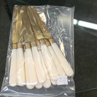 set of 12 knives