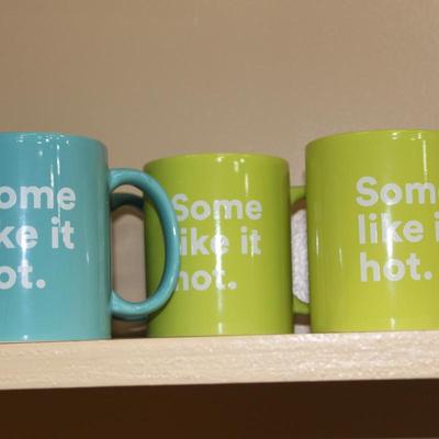 Lot of "Some like it hot" mugs