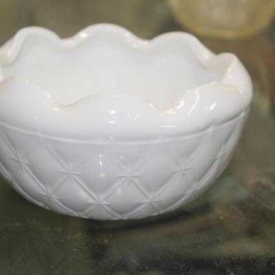 Milk glass bowl quilted diamond point pattern with crimped edge