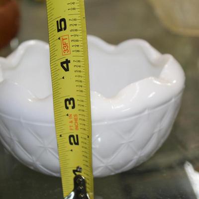 Milk glass bowl quilted diamond point pattern with crimped edge