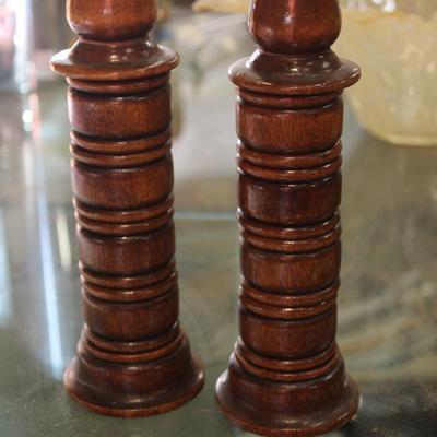 Vintage New Wood Candle/Napkin Holder set of 2 With 8 Napkin Rings