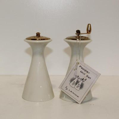 Lenox Pepper Mill Set