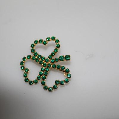 Lucky pin