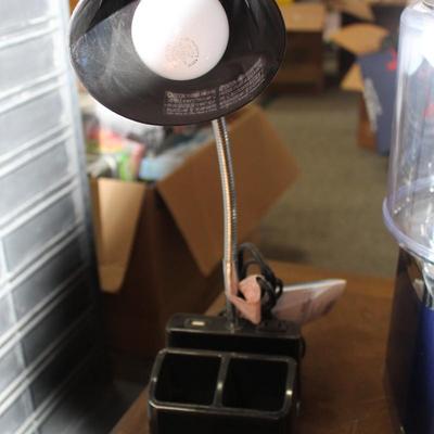 Desklamp organizer