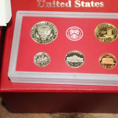 UNITED STATES MINT SILVER PROOF SET™ 2000