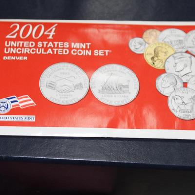 2004UNCIRCULATED COIN SET®