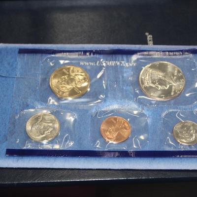 2000UNCIRCULATED COIN SET®