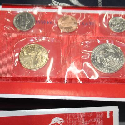 2002 Uncirculated coin set mint