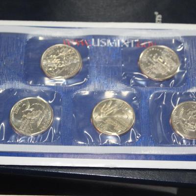 2002 Uncirculated coin set mint