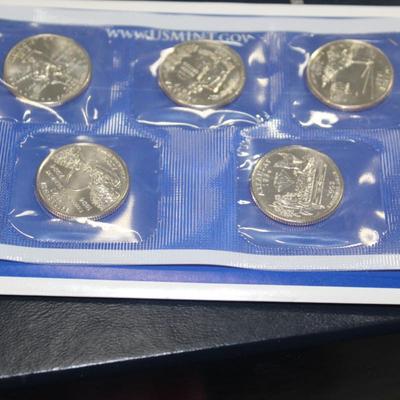 2003 Uncirculated coin set mint