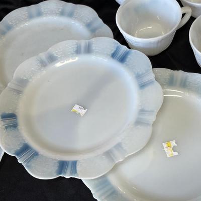 Lot 2 American Sweetheart Depression Glass