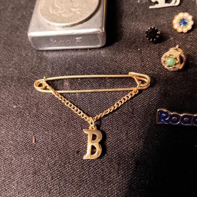 ZIPPO LIGHTER W/HALF DOLLAR, VARIOUS PINS AND TIE TACKS