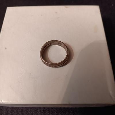 MEN'S EAGLE RING AND A SILVER-TONE BAND