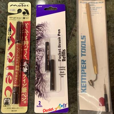 Unused Calligraphy Pens Plus Refillable Pens & Ink (2K-HS)