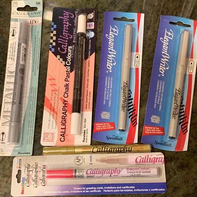 Unused Calligraphy Pens Plus Refillable Pens & Ink (2K-HS)