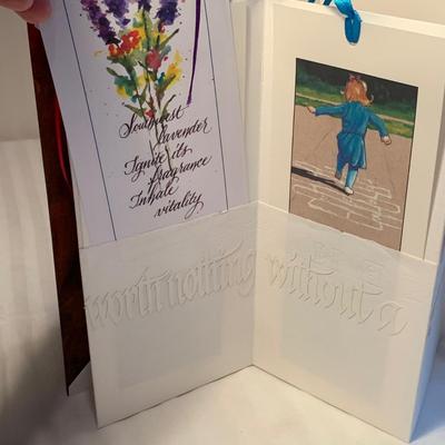 Book Lover’s Collection: Journal, Lights, Bookmarks, & More (2L-HS)