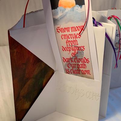 Book Lover’s Collection: Journal, Lights, Bookmarks, & More (2L-HS)