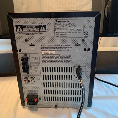 Panasonic CD Stereo System w/Speakers & Plateau Speaker Stands (2K-HS)