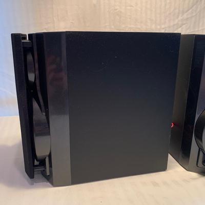 Panasonic CD Stereo System w/Speakers & Plateau Speaker Stands (2K-HS)