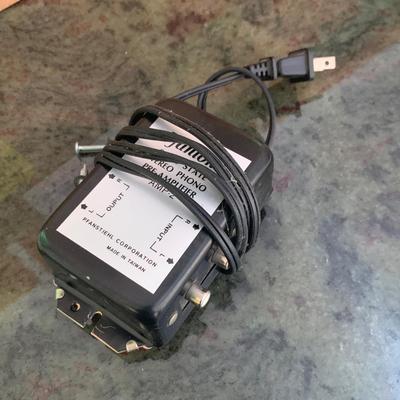 Panasonic CD Stereo System w/Speakers & Plateau Speaker Stands (2K-HS)