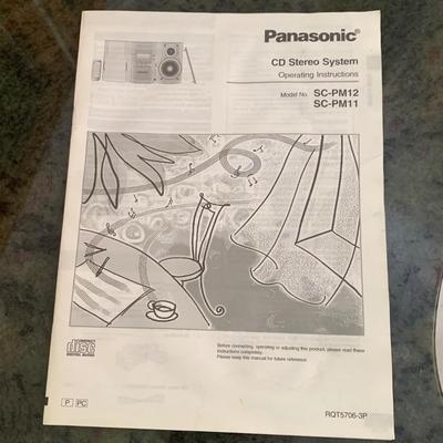 Panasonic CD Stereo System w/Speakers & Plateau Speaker Stands (2K-HS)
