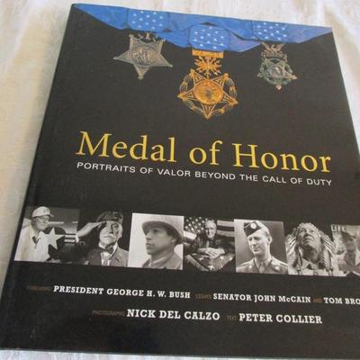 1 Medal of Honor Book