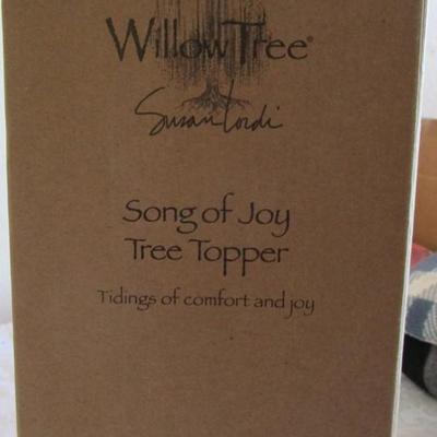 Willow Tree "Song of Joy" angel tree topper