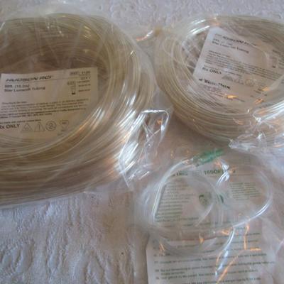 1 pkg oxygen tubing 50", 1 pkg oxygen tubing 25", 2 cannulas