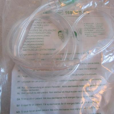 1 pkg oxygen tubing 50", 1 pkg oxygen tubing 25", 2 cannulas