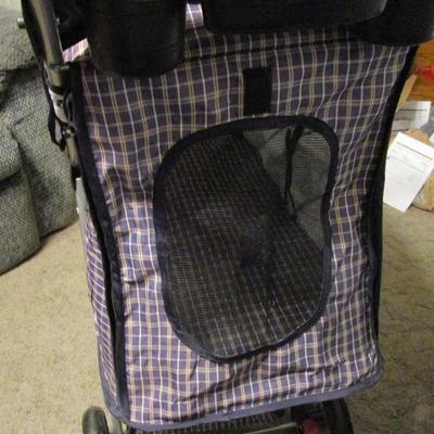 Dog stroller