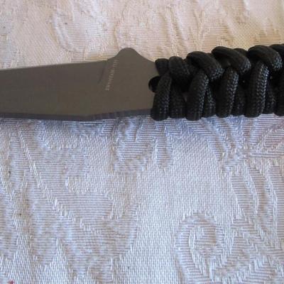 Smith & Wesson SW910TAM full tanto fixed-blade knife with sheath