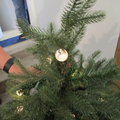 4' lighted Christmas tree with bag