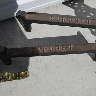Decorative Andiron set