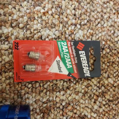 Olight, Mag-Lite, Vector Flashlights (C-KD)