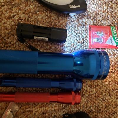 Olight, Mag-Lite, Vector Flashlights (C-KD)