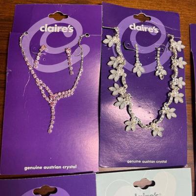 10 crystal necklaces