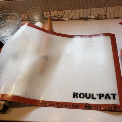 Norpro, Kaiser, Pyrex, Remarle Baking Lot (L-KD)