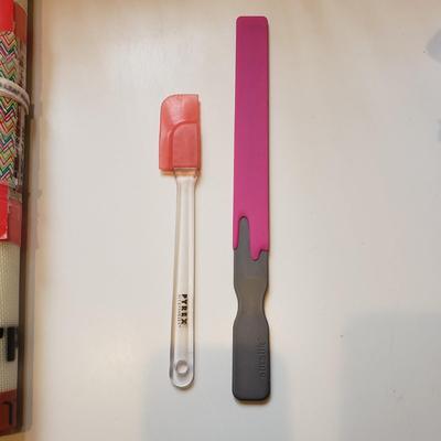 Norpro, Kaiser, Pyrex, Remarle Baking Lot (L-KD)