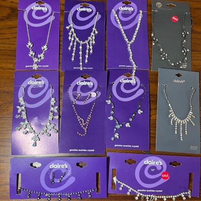 10 necklaces