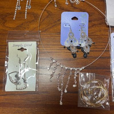 Necklaces & earrings