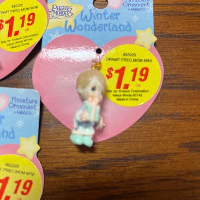 5 Precious Moments miniature ornaments