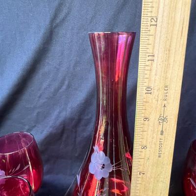 Lot 14 Cranberry Flash Wine set